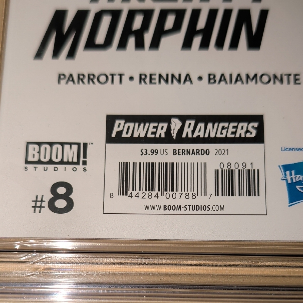 Mighty Morphin Power Rangers #8 Yellow Ranger CGC9.8 - Picture 11 of 12